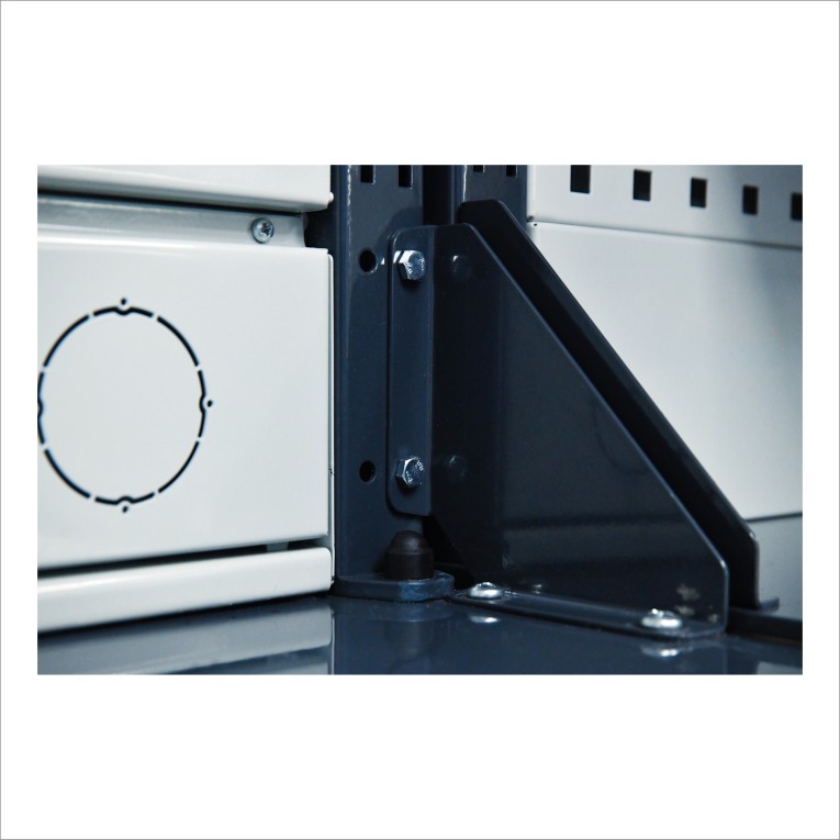 Верстак FBK 205.36.4-1 купить в Архангельске Верстак FBK 205.36.4-1 купить в Архангельске