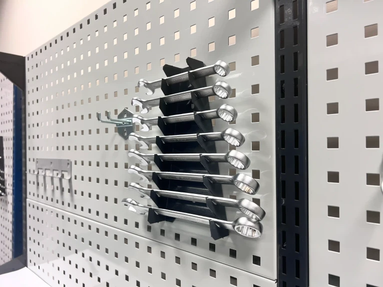 Верстак CTR 1832.S347.13 купить в Архангельске Верстак CTR 1832.S347.13 купить в Архангельске