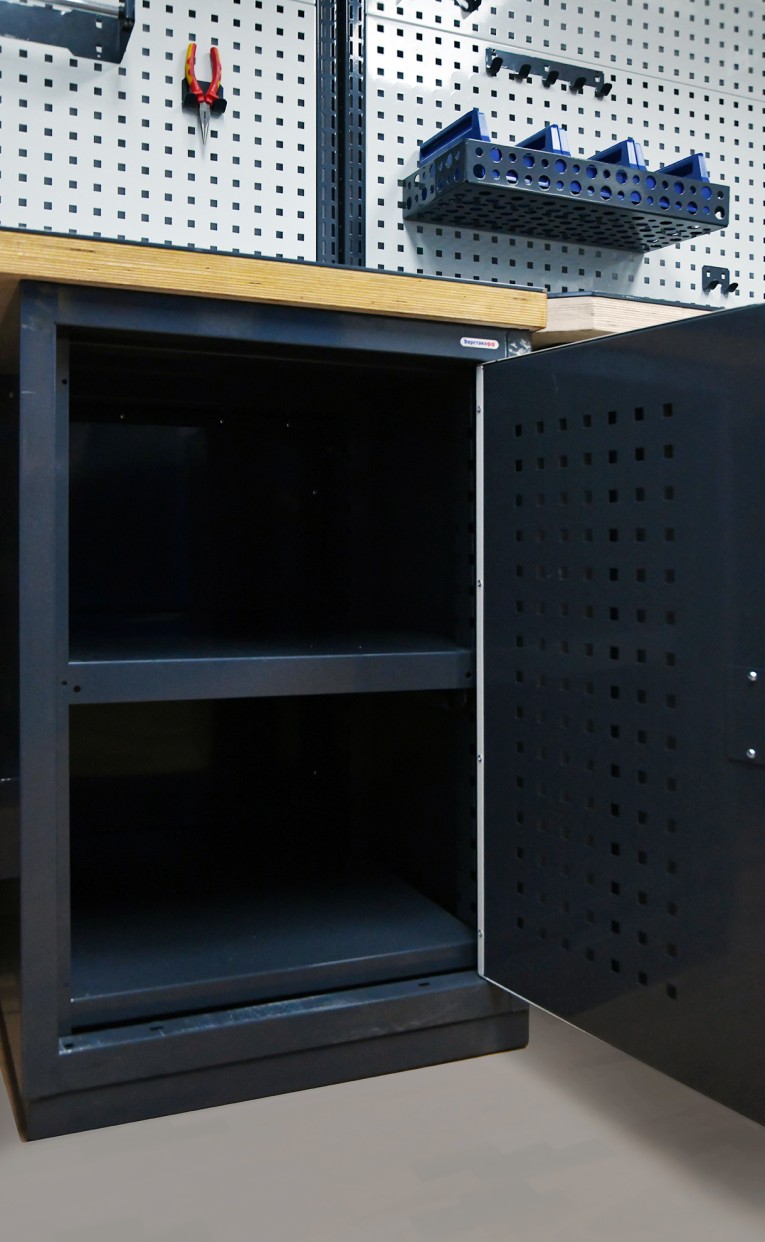 Верстак FBK 205.47.4-2F купить в Архангельске Верстак FBK 205.47.4-2F купить в Архангельске