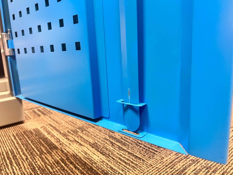 Шкаф инструментальный TNC 101.4B.4S купить в Архангельске Шкаф инструментальный TNC 101.4B.4S купить в Архангельске