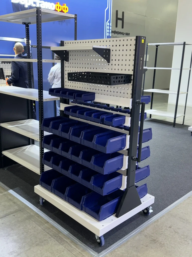 Передвижная стойка SPC 4B.1 (90.36.8) купить в Архангельске Передвижная стойка SPC 4B.1 (90.36.8) купить в Архангельске