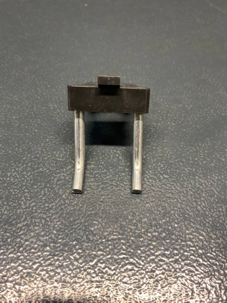 Крючок двойной 38 мм купить в Архангельске Крючок двойной 38 мм купить в Архангельске