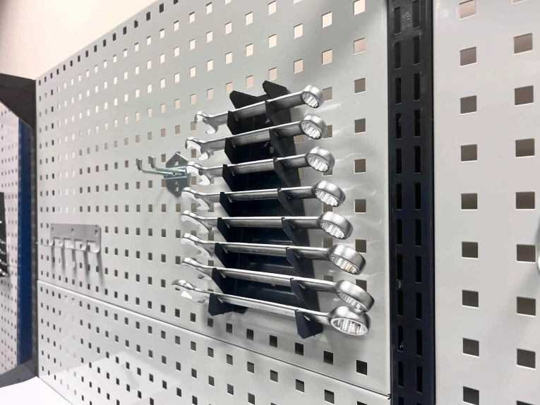 Стол-верстак Craft 2202.S7L26.24-2F купить в Архангельске Стол-верстак Craft 2202.S7L26.24-2F купить в Архангельске