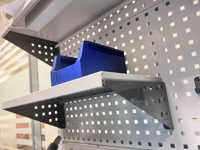 Верстак CTR 1232.S14.3-2F купить в Архангельске Верстак CTR 1232.S14.3-2F купить в Архангельске